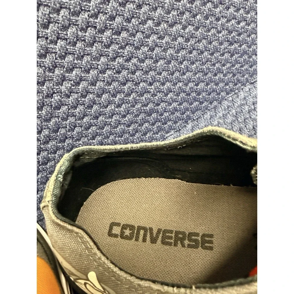 CONVERSE CHUCK TAYLOR ALL STAR LOONEY‎ TUNES LOW TOP SIZE 8 Men's.